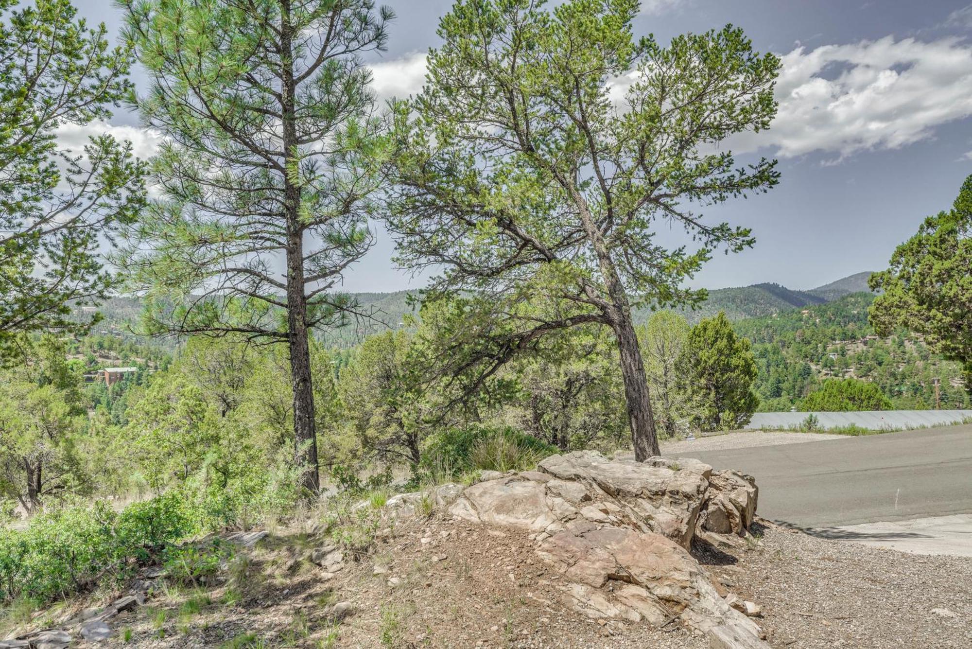 Hillside Haven With Deck Less Than 2 Miles To Dwtn Ruidoso! Εξωτερικό φωτογραφία